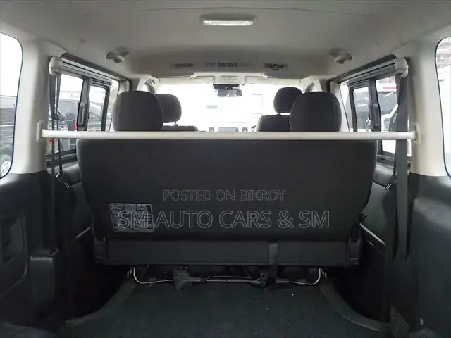 Toyota HiAce 2020 White