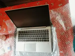 New Laptop HP EliteBook 845 G7 8GB AMD Ryzen 7 SSD 256GB