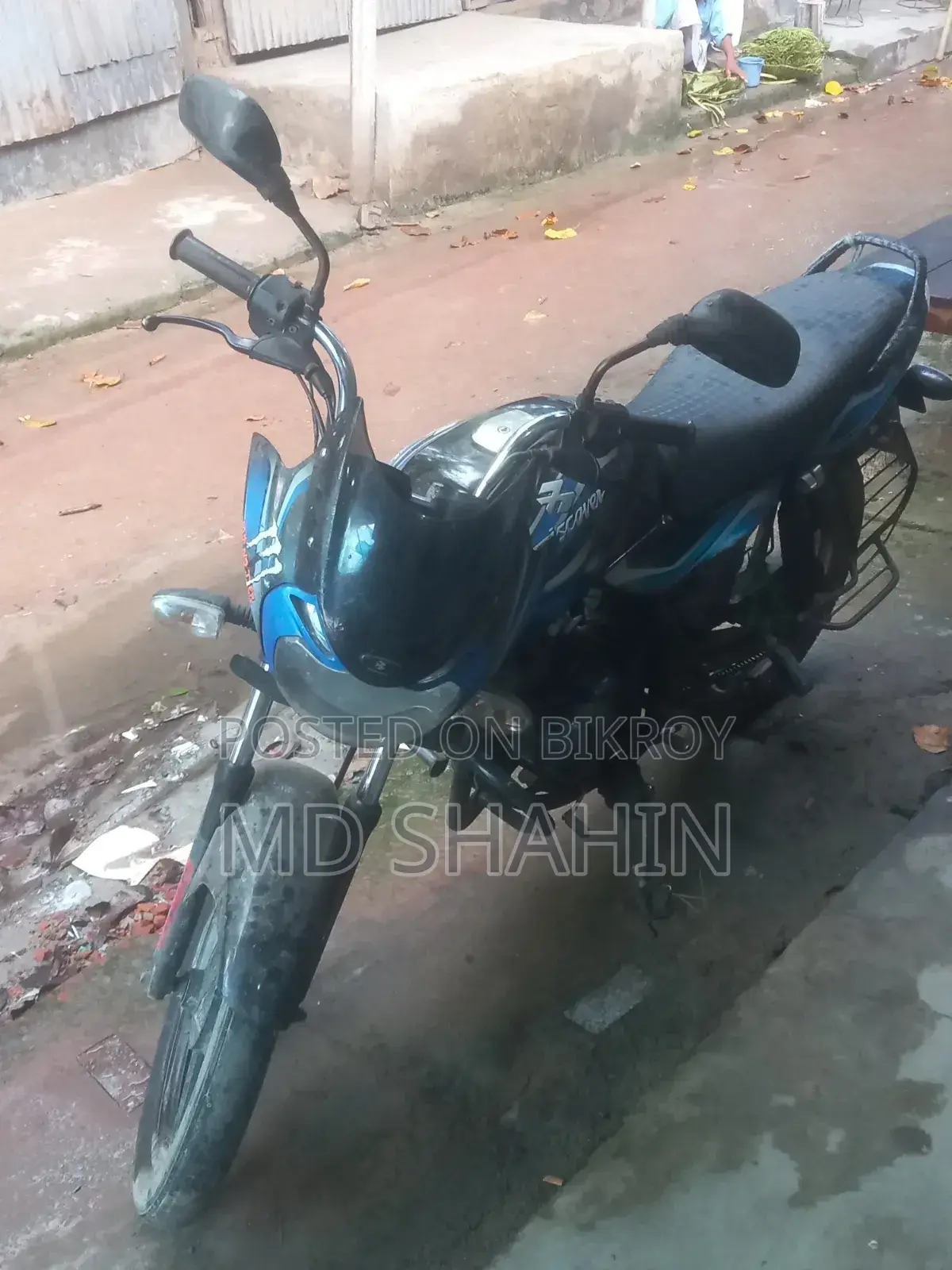 Bajaj Discover 100 2011 Black