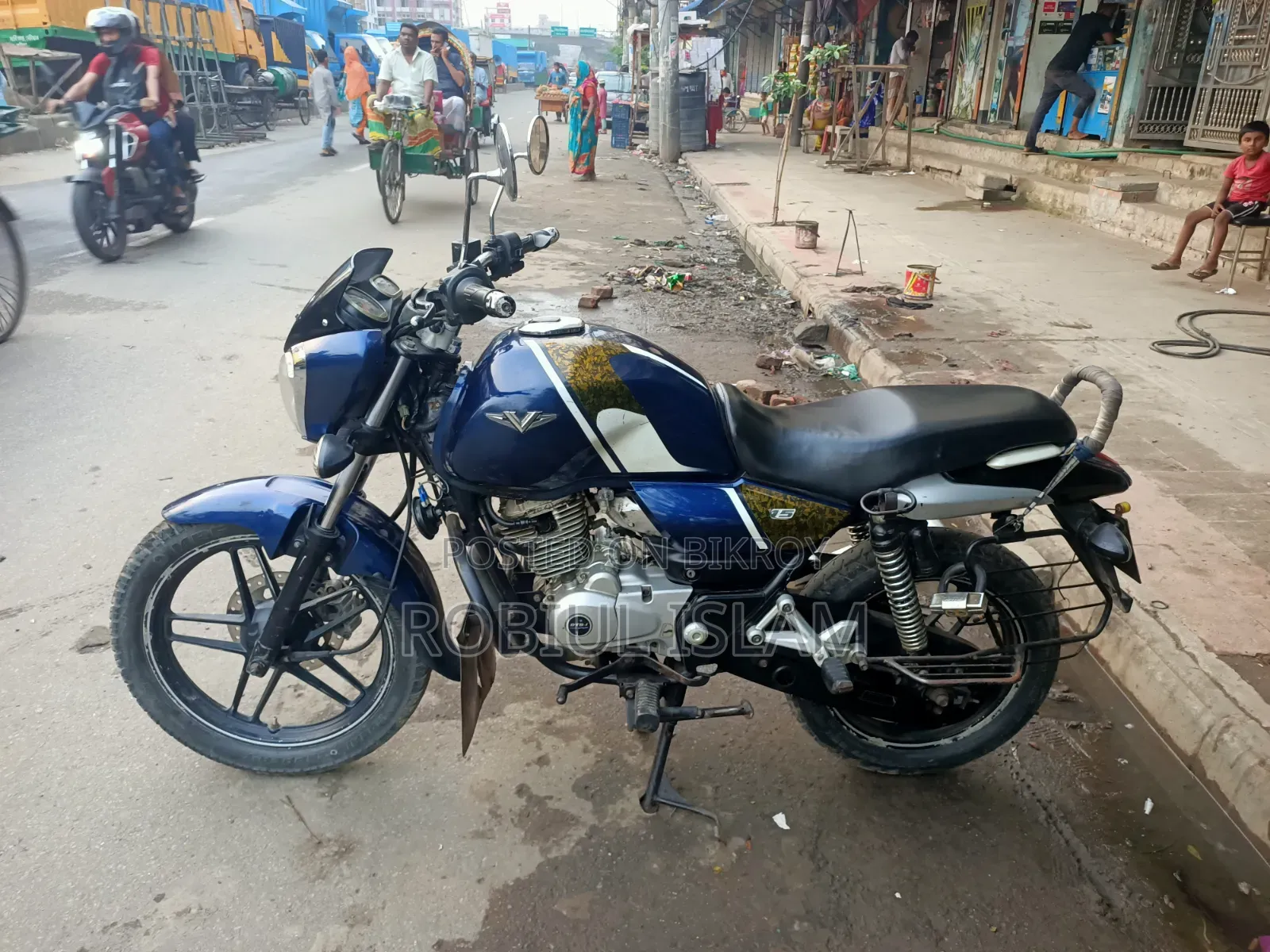 Bajaj V15 2017 Blue