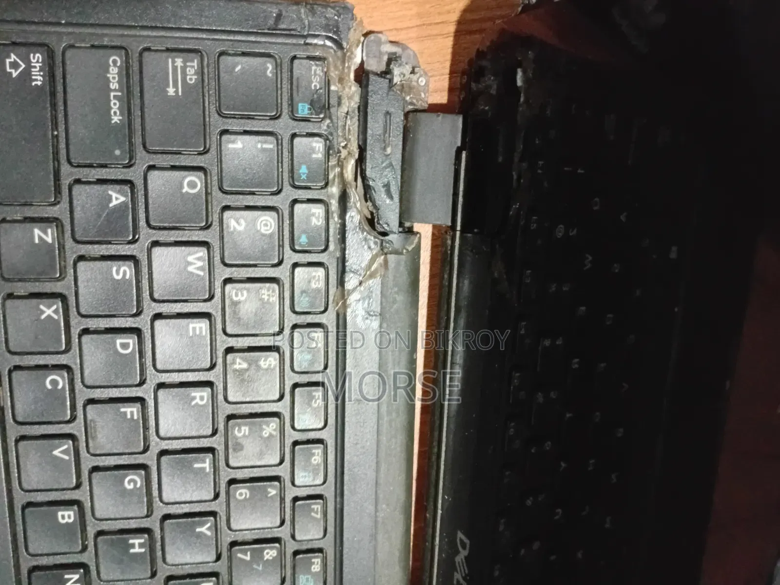 Laptop Dell 16GB SSHD+SSD 256GB