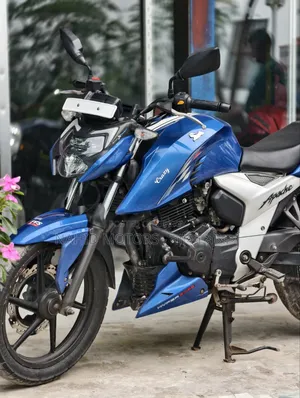 টিভিএস অ্যাপাচি ১৬০ ৪ভি ২০২৪ ব্লু