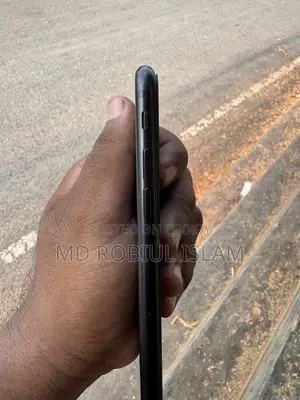 অ্যাপল আইফোন ৭ ১২৮ জিবি ব্ল্যাক