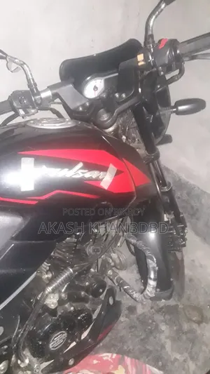 New Bajaj Pulsar 150 2023 Black