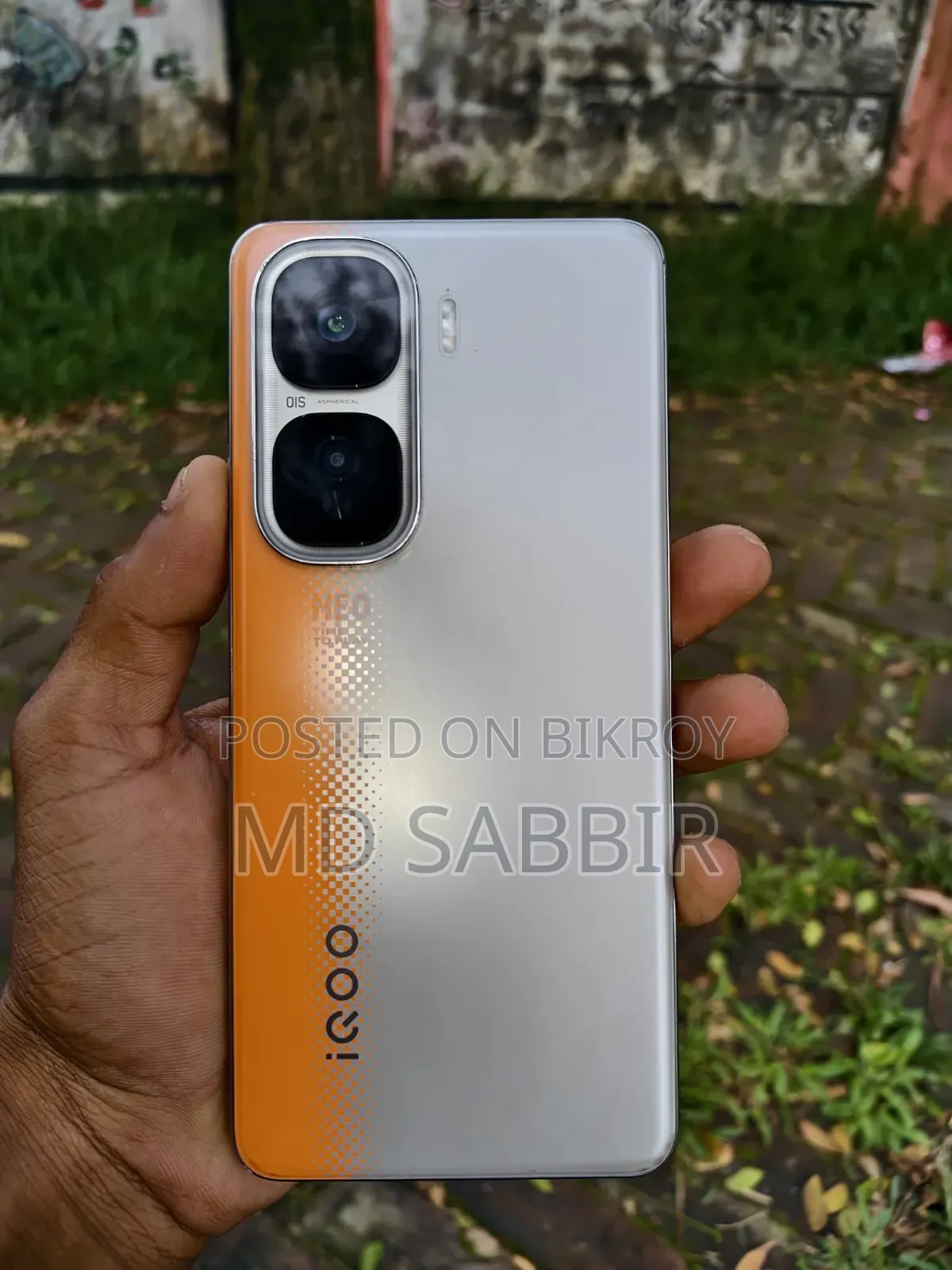 iQOO 256 GB Orange