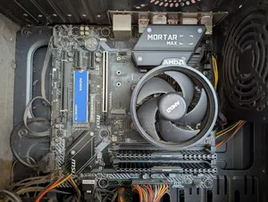 Desktop Computer 16GB AMD Ryzen 5 SSD 512GB