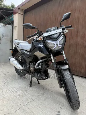TVS Raider 125 2022 Black