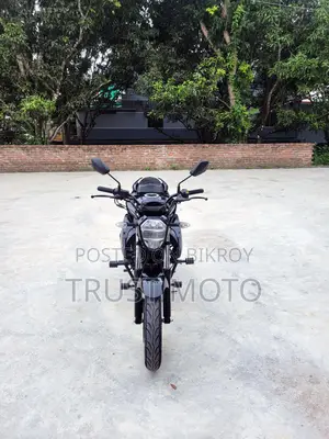 সুজুকি ২০২৩ ব্ল্যাক