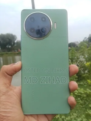 Tecno Spark 20 Pro Plus 256 GB