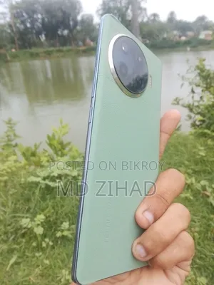 Tecno Spark 20 Pro Plus 256 GB