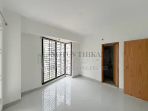 বসুন্ধরায় ৪ বেডরুমের অ্যাপার্টমেন্ট ভাড়ার জন্য