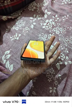 Vivo Y04 256 GB Blue