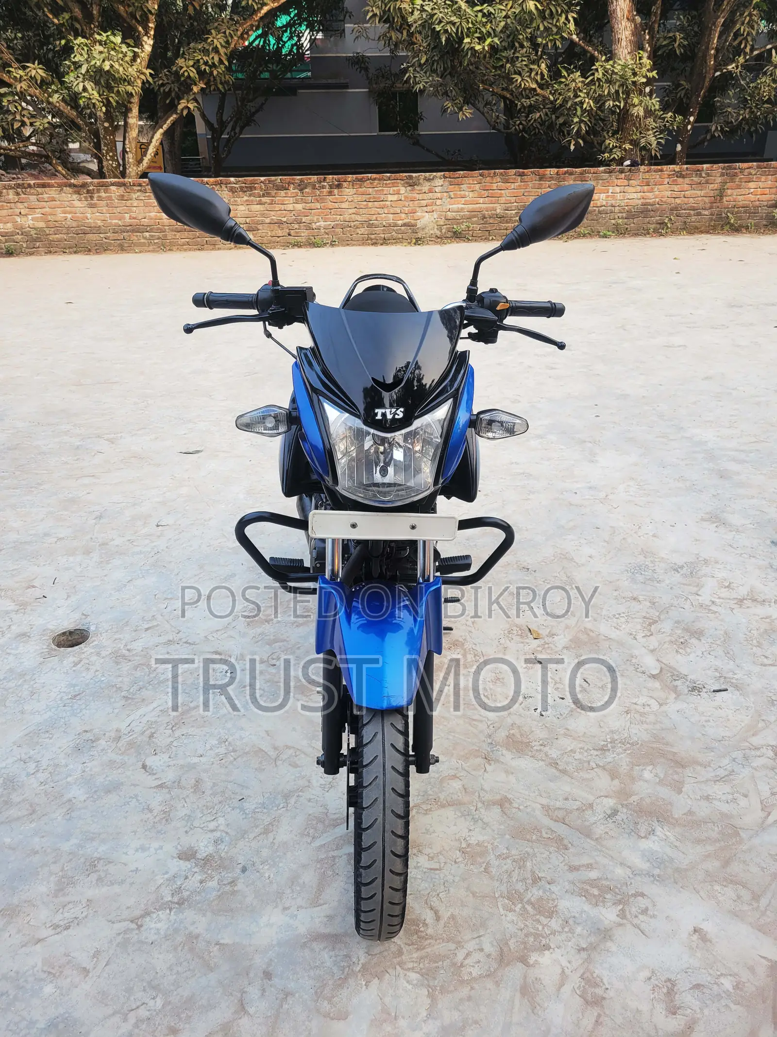 টিভিএস স্ট্রাইকার ১২৫ ২০১৮ ব্লু