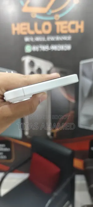 Apple iPhone 16 256 GB White