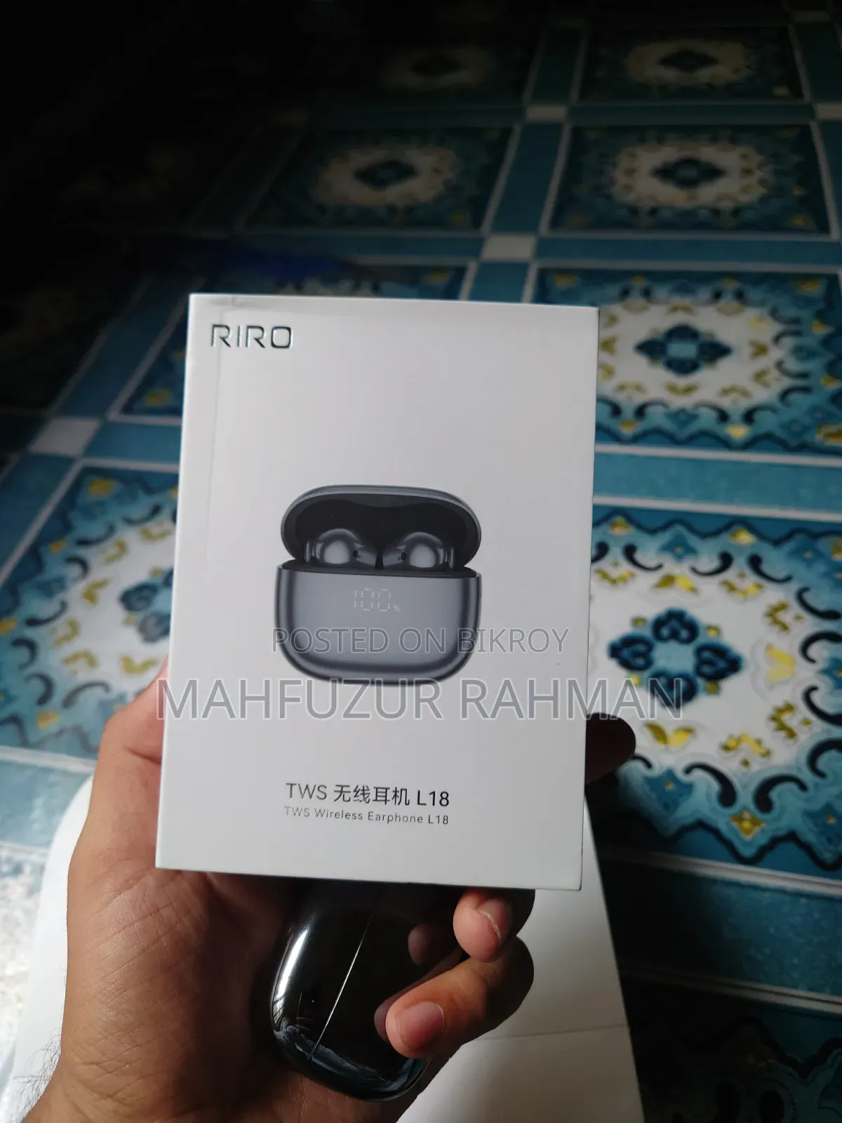 Riro L18 TWS