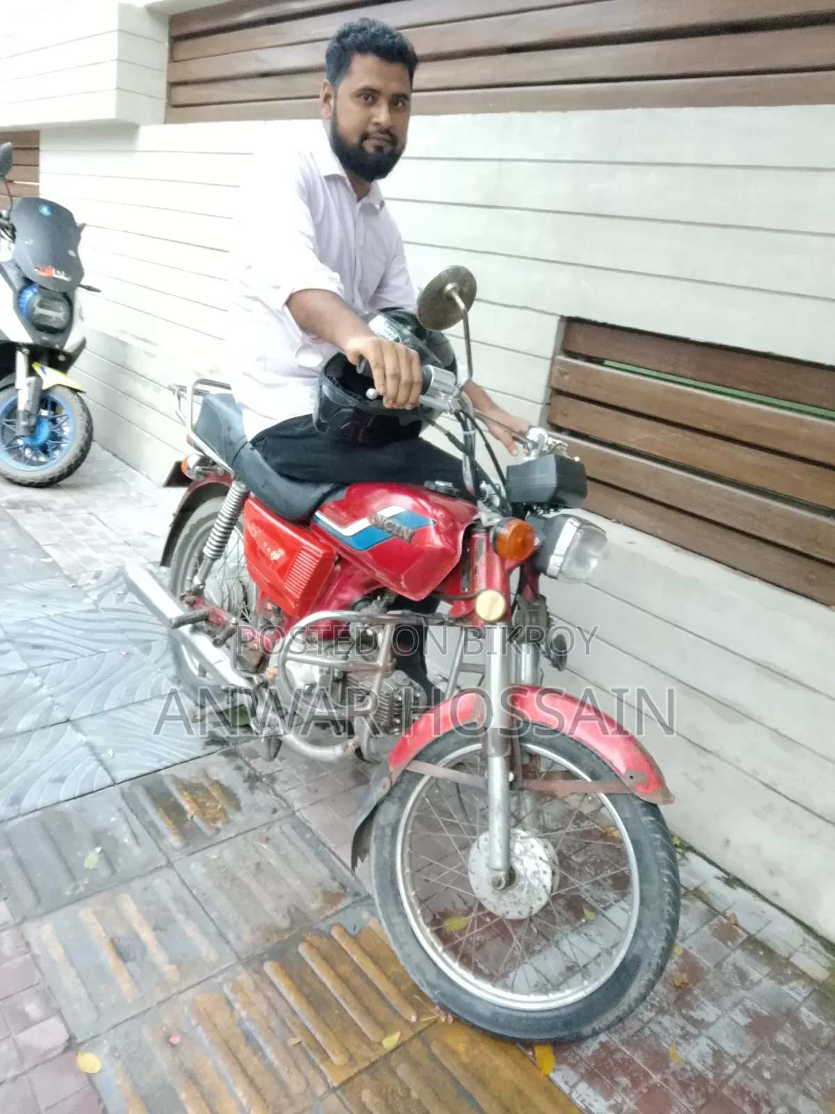 Loncin CR9 2003 Red