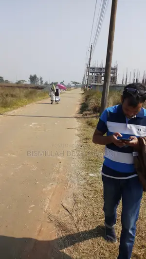 Plot Sale at Bashundhara R/A