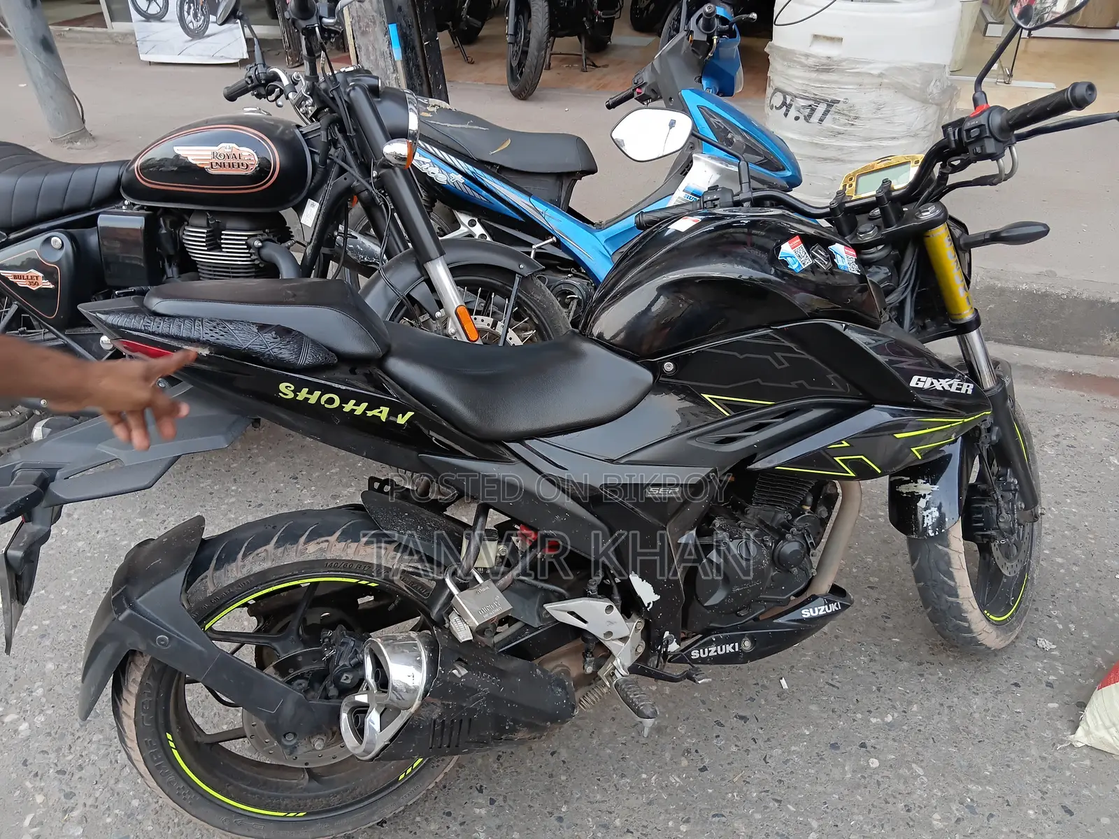 Suzuki Gixxer Fi ABS 2023 Black