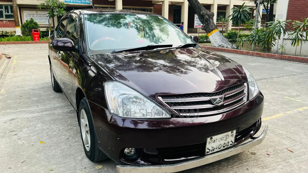 Toyota Corolla 2003 Maroon