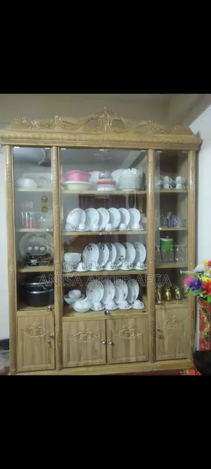 সেগুন কাঠের শোকেস
