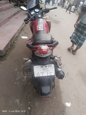 TVS Apache RTR 160 2V 2019 Red