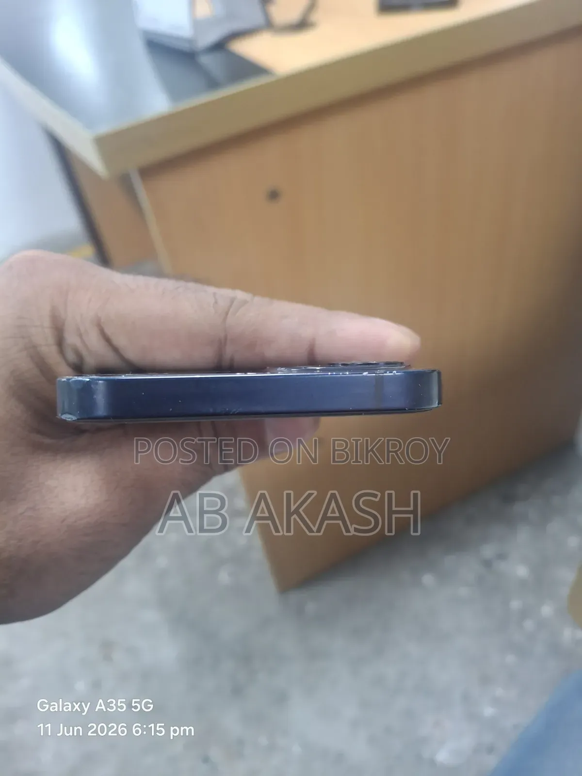 Apple iPhone 12 64 GB Black