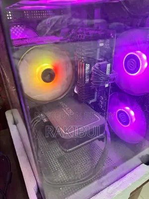 Desktop Computer 32GB AMD Ryzen 7 SSD 250GB