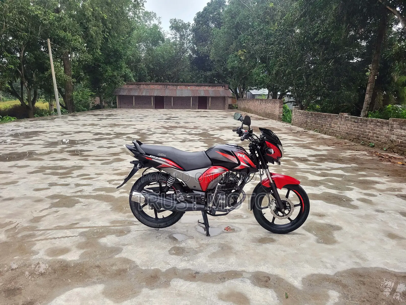 TVS Stryker 125 2022 Red
