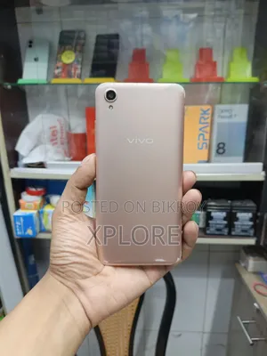 Vivo Y90 32 GB Gold