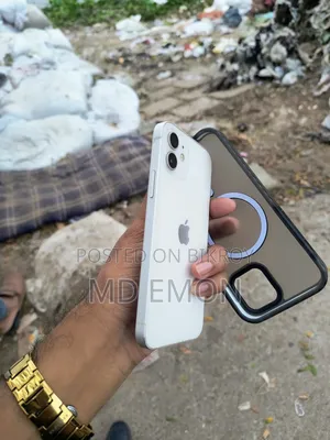 অ্যাপল আইফোন ১২ ১২৮ জিবি হোয়াইট