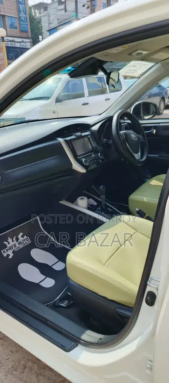Toyota Corolla Fielder 2016 Pearl