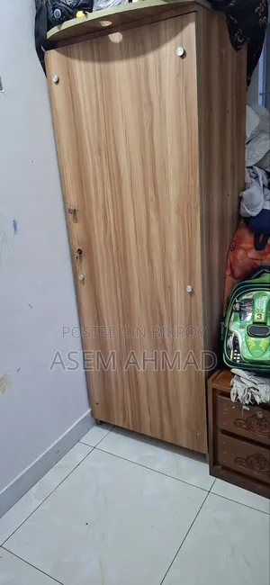 ক্যাবিনেট/ আলমারি