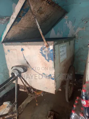 Goods transport vehicle for sale