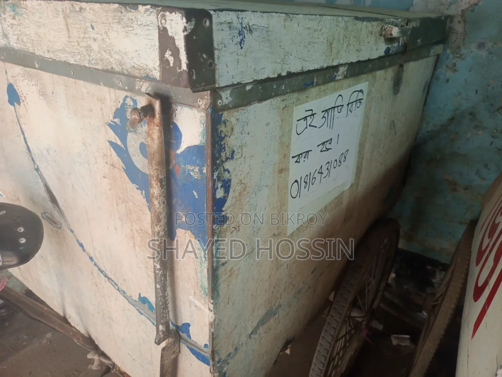 Goods transport vehicle for sale