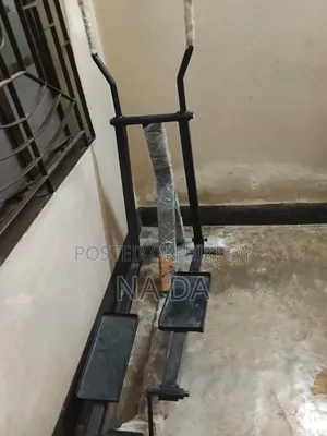 ক্রস ট্রেইনার