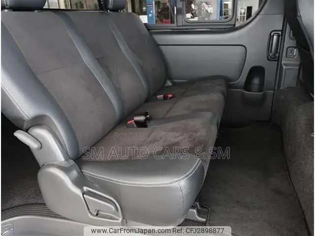 Toyota HiAce 2022 Black