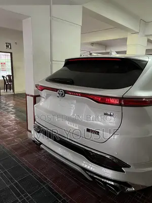 New Toyota Harrier Hybrid Z 2023 Pearl