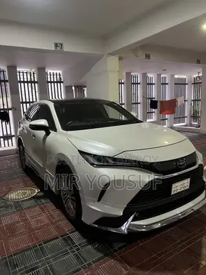 New Toyota Harrier Hybrid Z 2023 Pearl