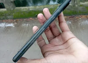 গুগল পিক্সেল ৬এ ১২৮ জিবি কালো