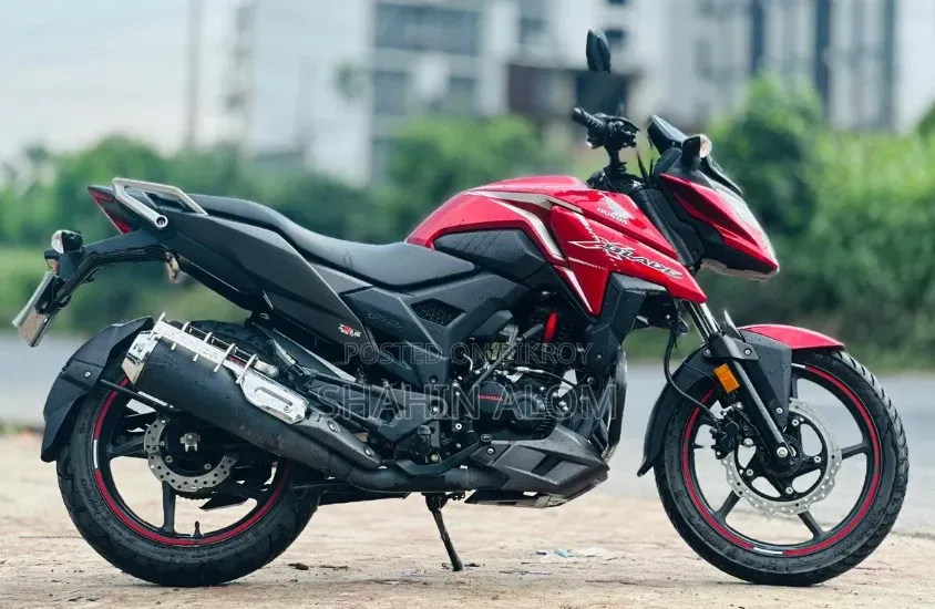 হোন্ডা এক্স-ব্লেড ১৬০ ২০২২ রেড