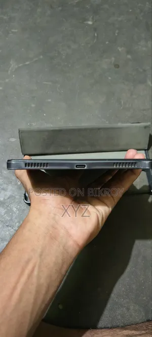 Tablet 4 GB Black