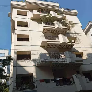 Gulshan seven-story building on seven katha land