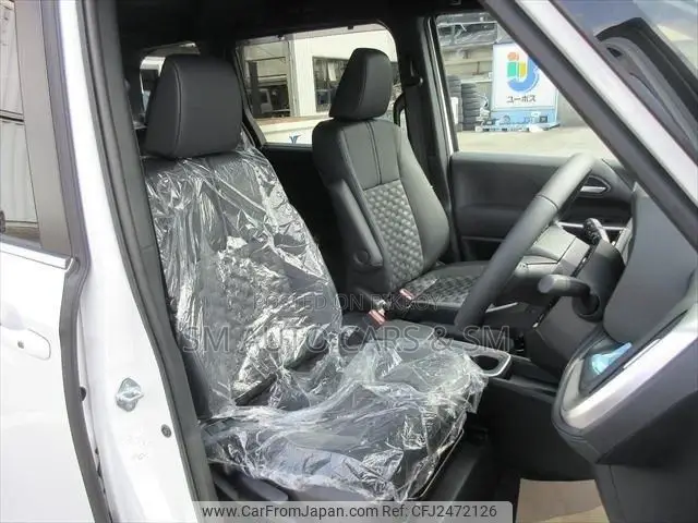 New Toyota Voxy 2025 Pearl