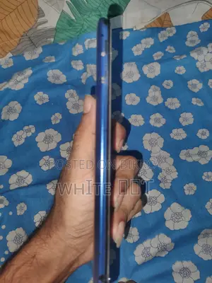 Infinix Hot 10 Play 64 GB Blue
