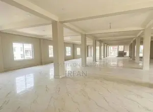 5000sft Commercial Space for Rent at 100ft Madani Avenue