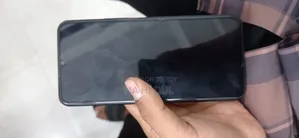 Vivo Y33s 128 GB Black