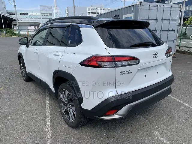 Toyota Corolla Cross 2024 White