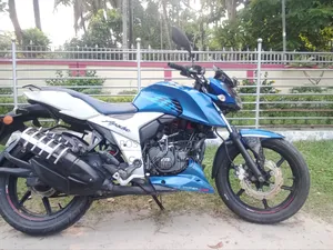 TVS Apache 160 4V 2019 Green