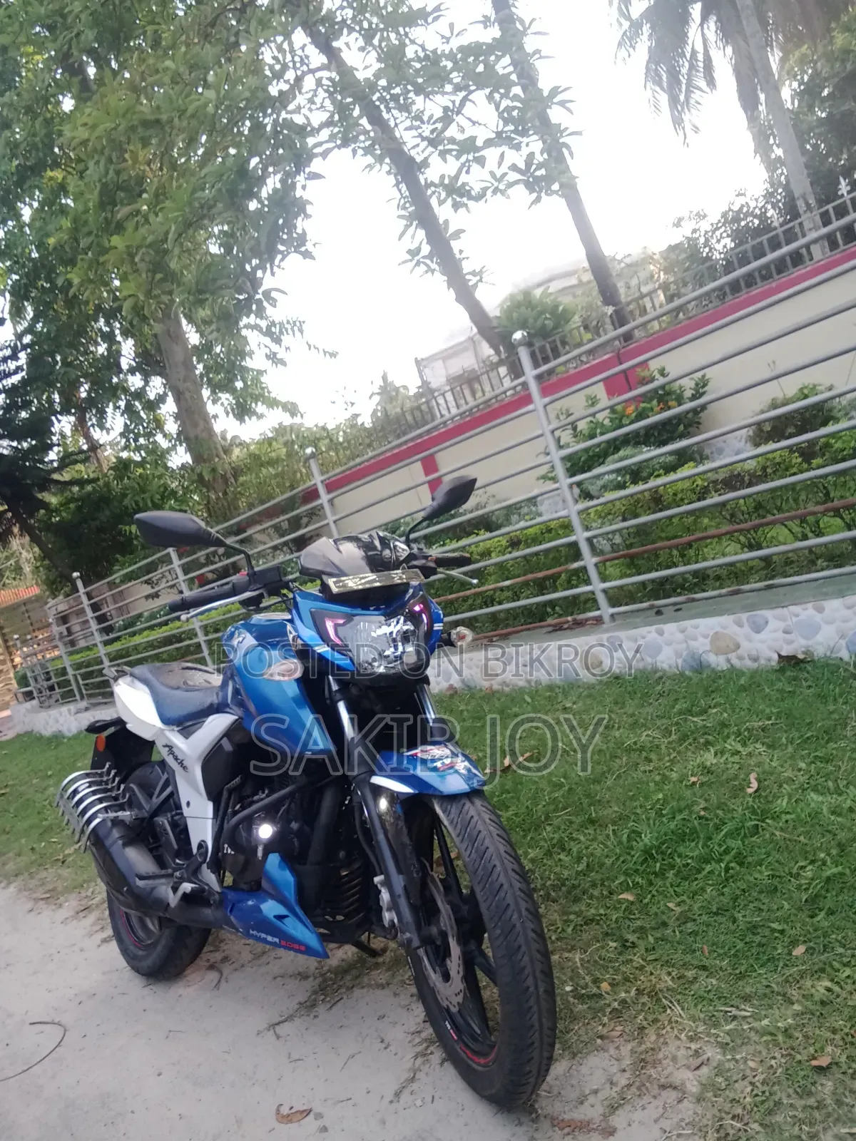 TVS Apache 160 4V 2019 Green