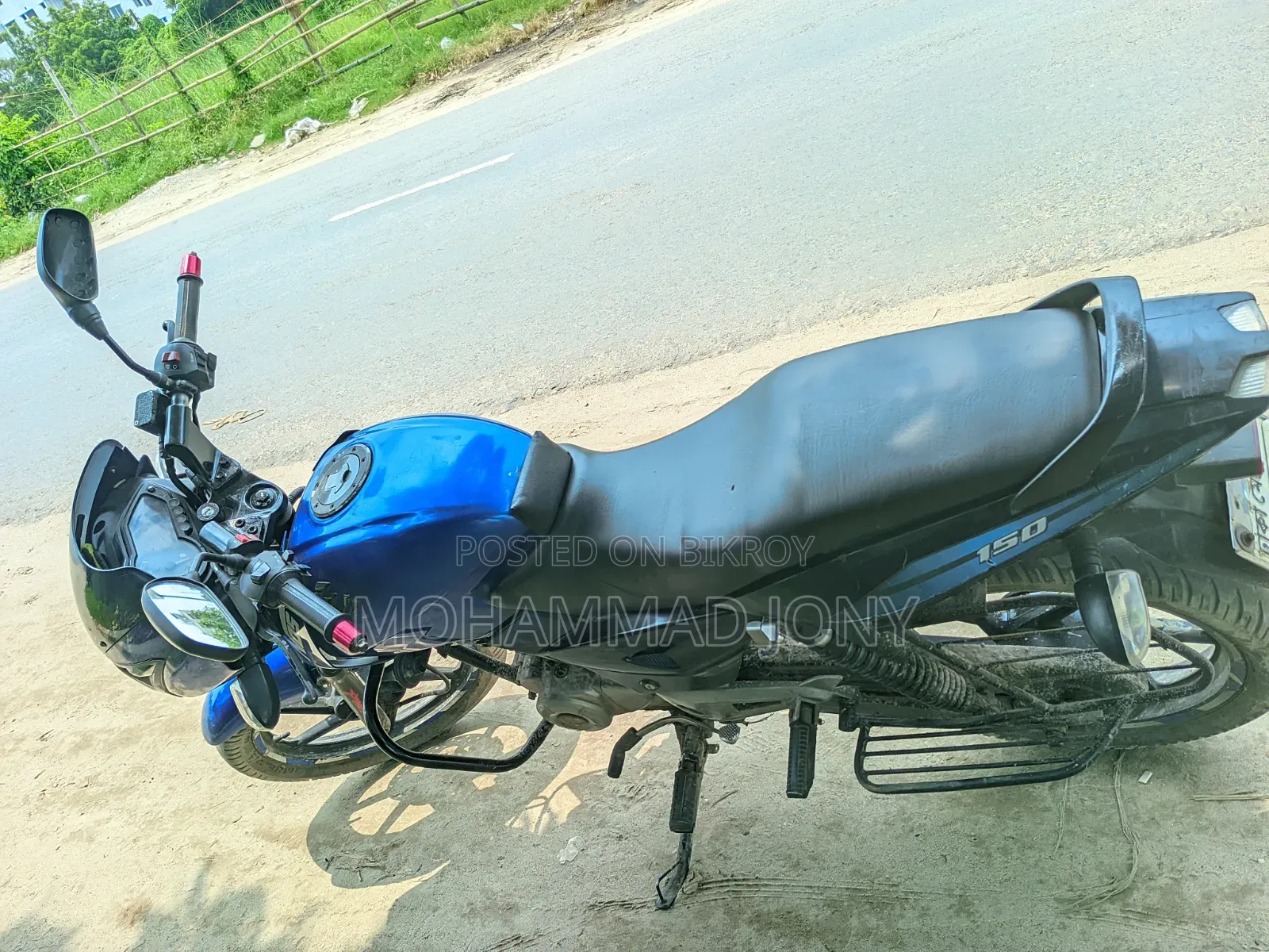 নিউ বাজাজ পালসার ১৫০ ২০১২ ব্ল্যাক
